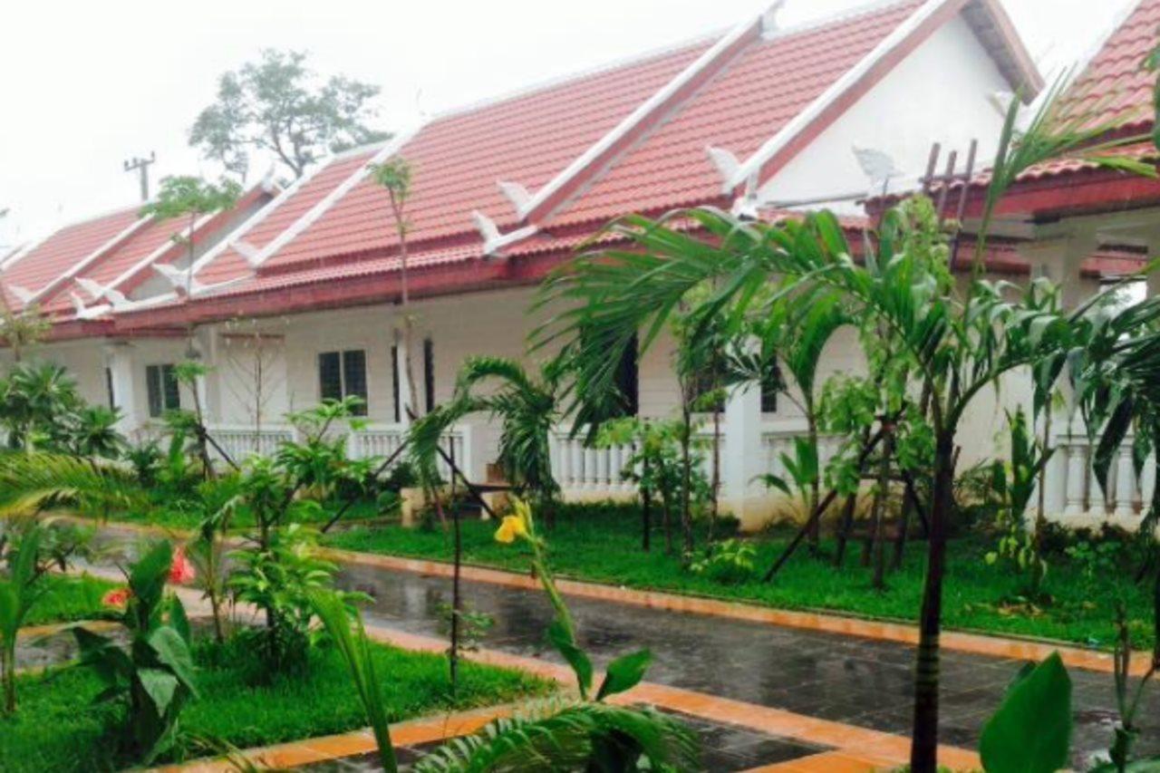 Preah Vihear Jaya Hotel Sra Aem Buitenkant foto