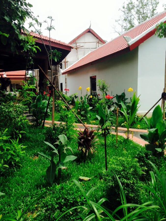 Preah Vihear Jaya Hotel Sra Aem Buitenkant foto