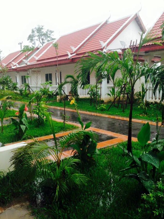 Preah Vihear Jaya Hotel Sra Aem Buitenkant foto