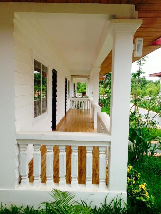 Preah Vihear Jaya Hotel Sra Aem Buitenkant foto